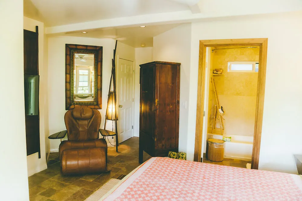 Hotel The Palmwood Anahola